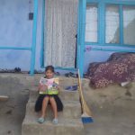 “Fii tu eroul unui copil”… Ajută-l să meargă la școală copil - scoala