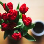 O florarie online este solutia unui gentleman in lumea moderna