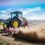 Top 6 cei mai cunoscuți producători de utilaje agricole